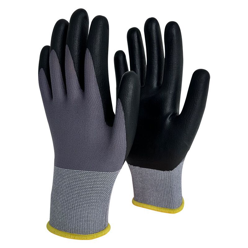 Black Nitrile Foam Gloves